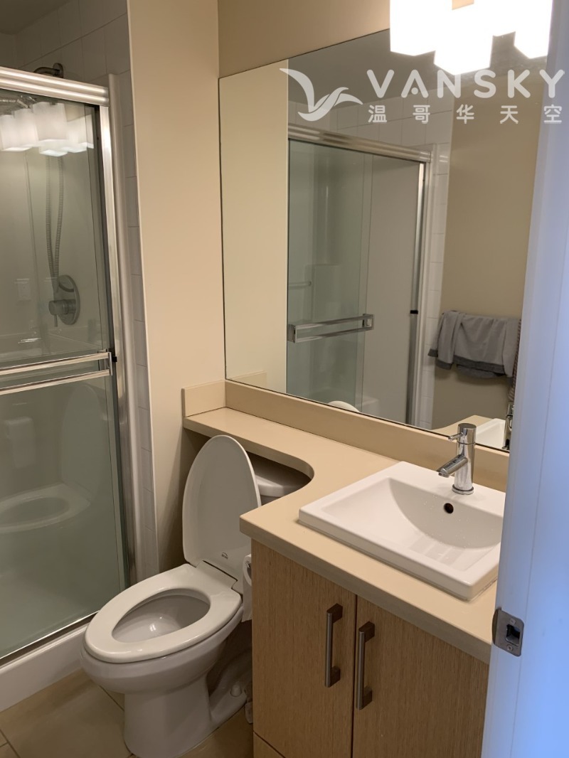 250428115140_10 Washroom-reg2.jpg